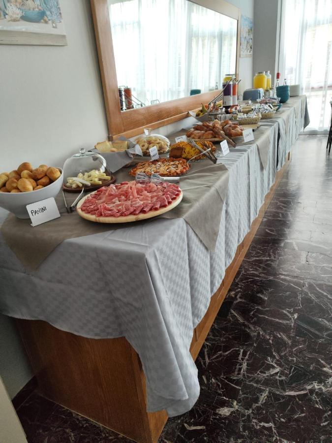 Hotel La Torre Τσέρβια Εξωτερικό φωτογραφία