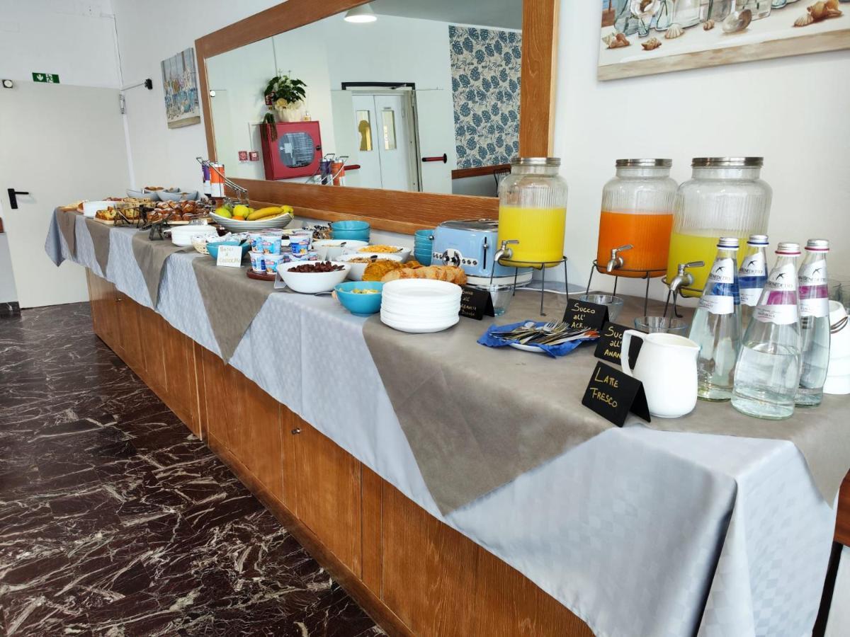 Hotel La Torre Τσέρβια Εξωτερικό φωτογραφία