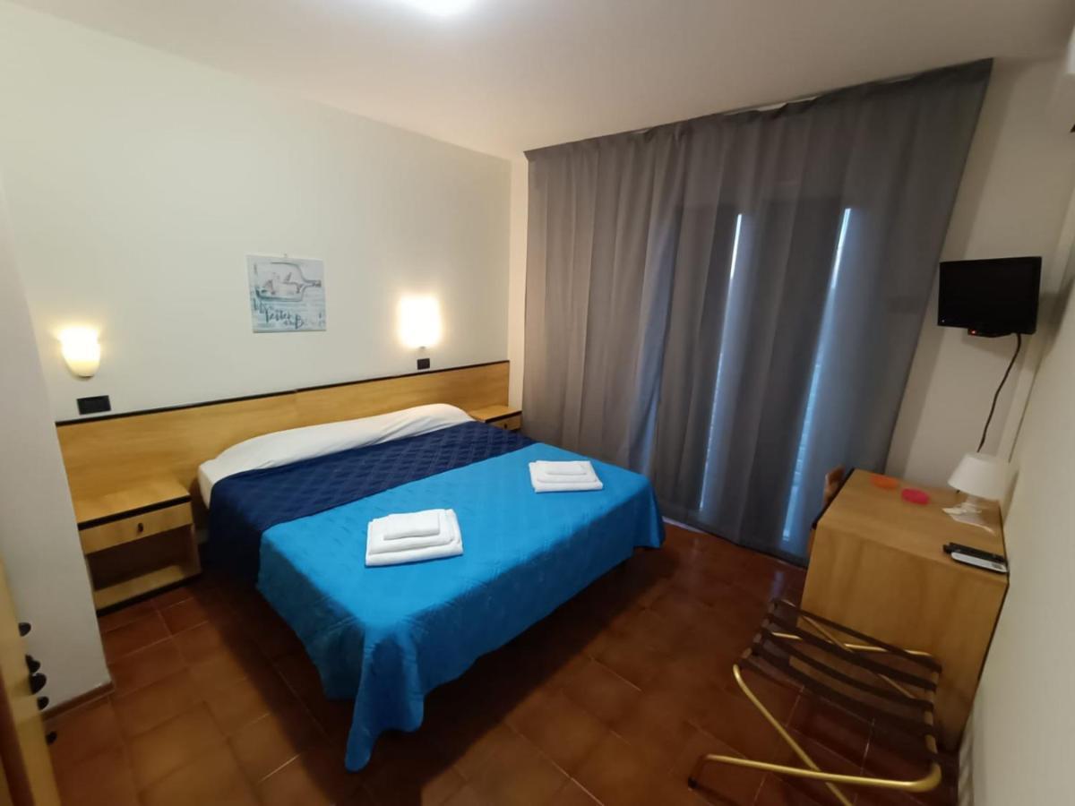 Hotel La Torre Τσέρβια Εξωτερικό φωτογραφία