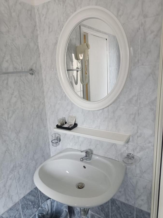 Hotel La Torre Τσέρβια Εξωτερικό φωτογραφία